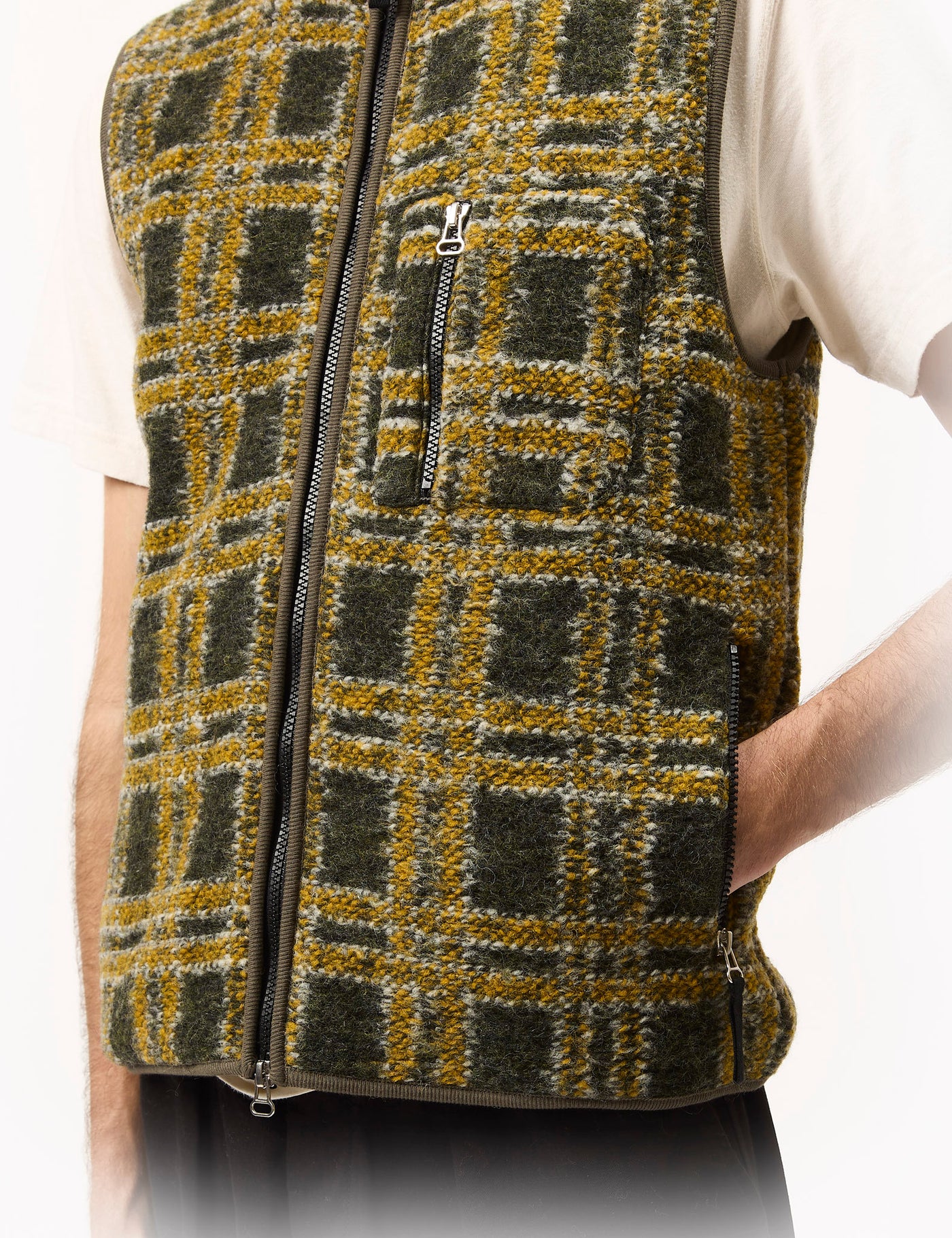 ▪️専用　back tuck gilet 36 Universal Works Climbing Gilet (Jacquard Fleece) - Grey | Article.