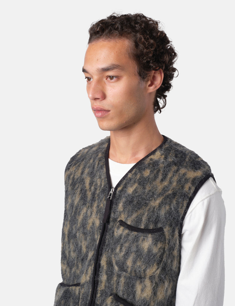 Universal Works Zip Gilet (Dolce Fleece) - Charcoal