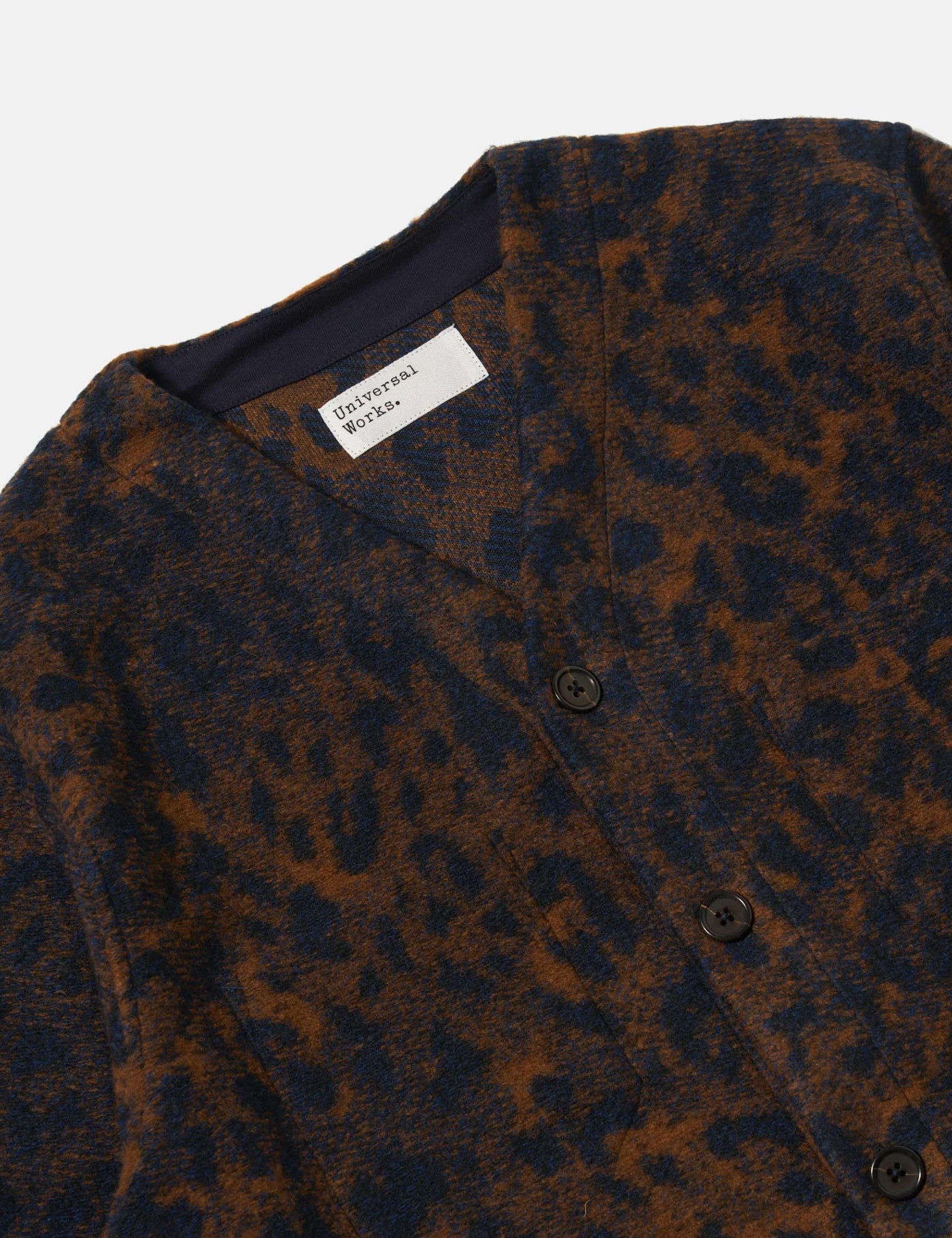 カーディガン "B" LEOPARD CARDIGAN (BROWN) Brown PEACH ACCESSORIES Soft Leopard Print Knit Cardigan | Dorothy