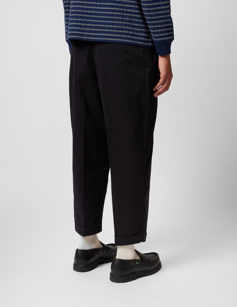 Beams Plus 2 Pleat Twill Trousers - Black