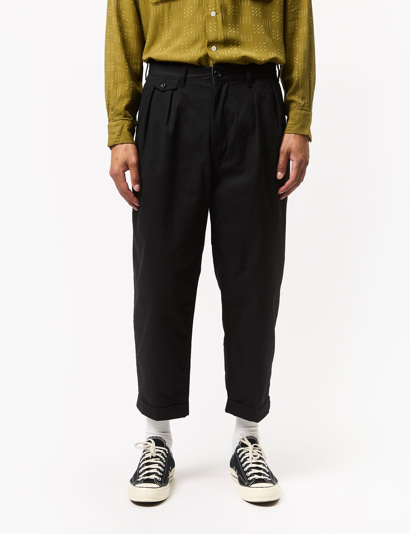 Beams Plus 2 Pleat Twill Trousers - Black I Article.