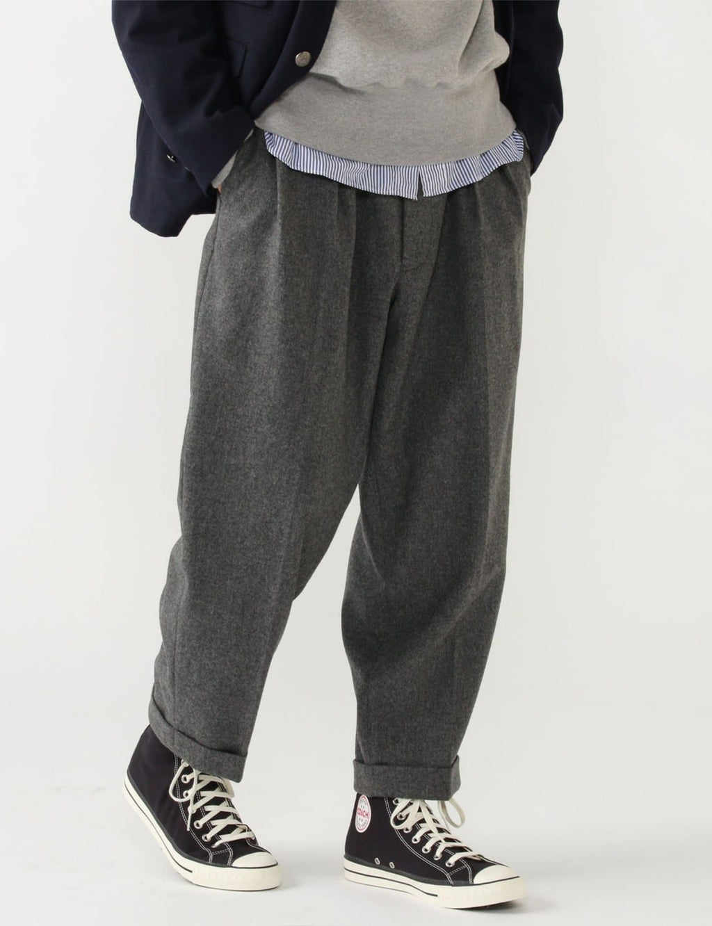 Beams Plus 2 Pleats Tapered Flannel - Grey | Article.
