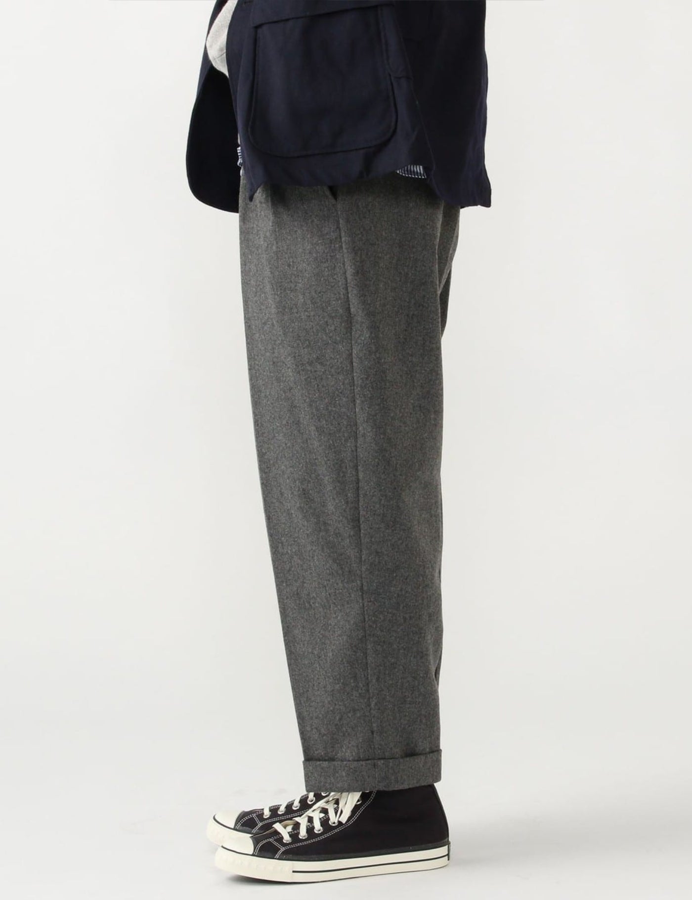 Beams Plus 2 Pleats Tapered Flannel - Grey | Article.