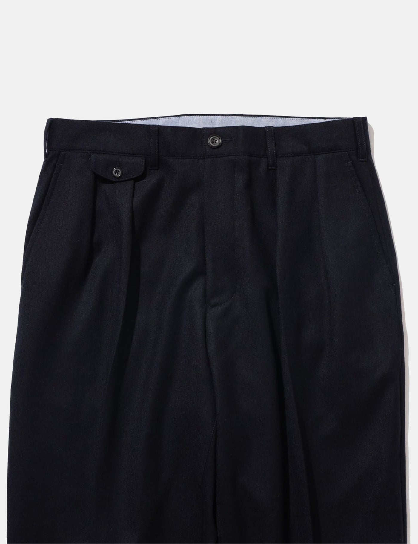 Beams Plus 2 Pleats Tapered Flannel - Navy Blue | Article.