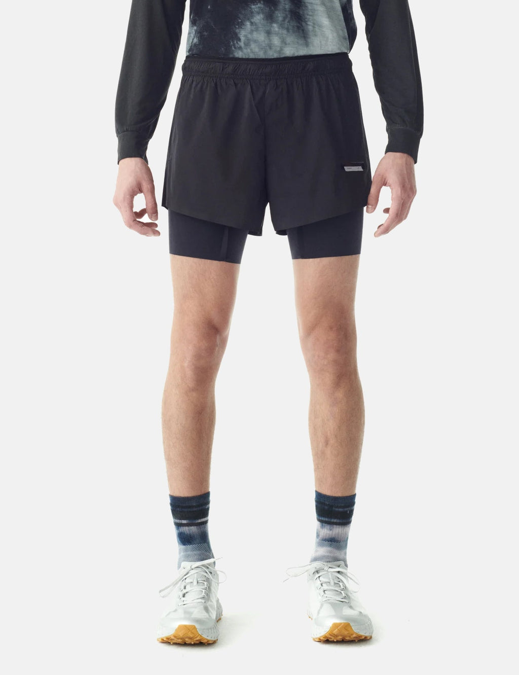 Satisfy Running TechSilk 8