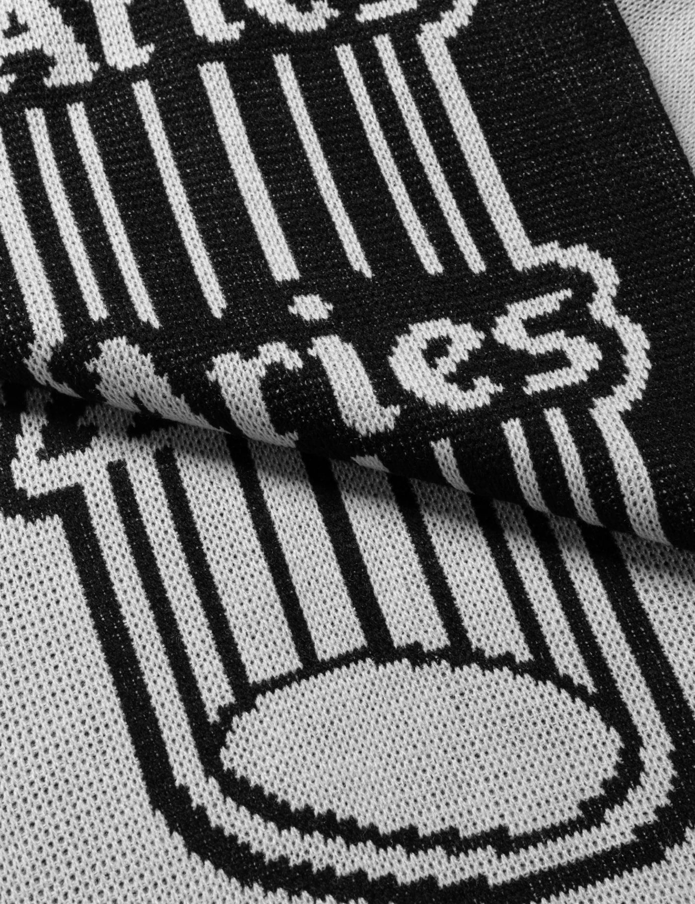 Aries Column Scarf - Black | Article.