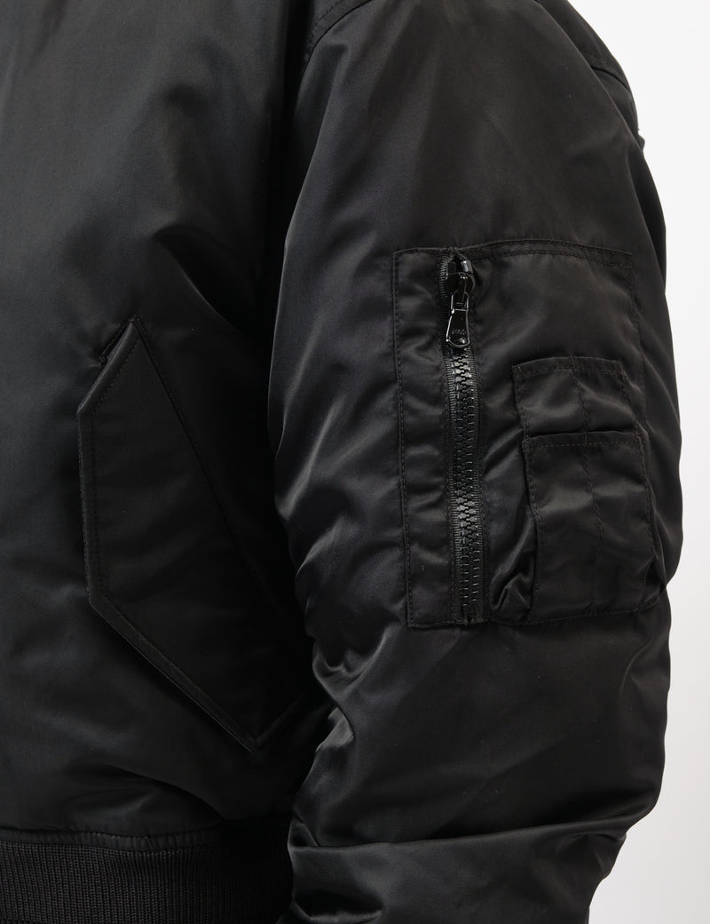 Coor Stand Collar Neck Down Puffer - Black