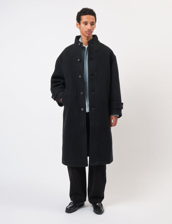 Coor High Neck Coat (Cashmere-Blend) - Black