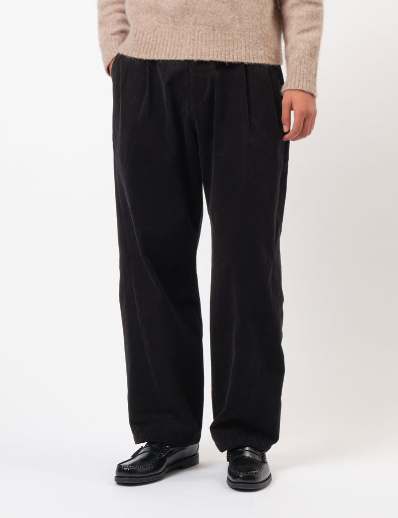 Coor Corduroy Panelled Rounding Pants - Black