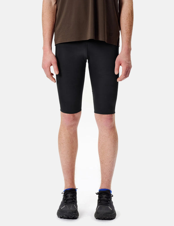 Goldwin Compression Half Tights - Black | Article.