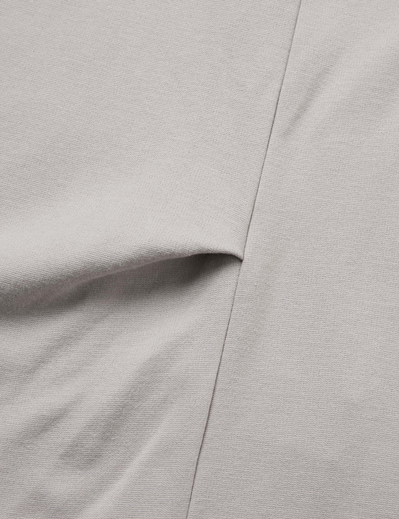 GOOPiMADE G_model-01 3D Long Sleeve Pocket T-Shirt - Beige