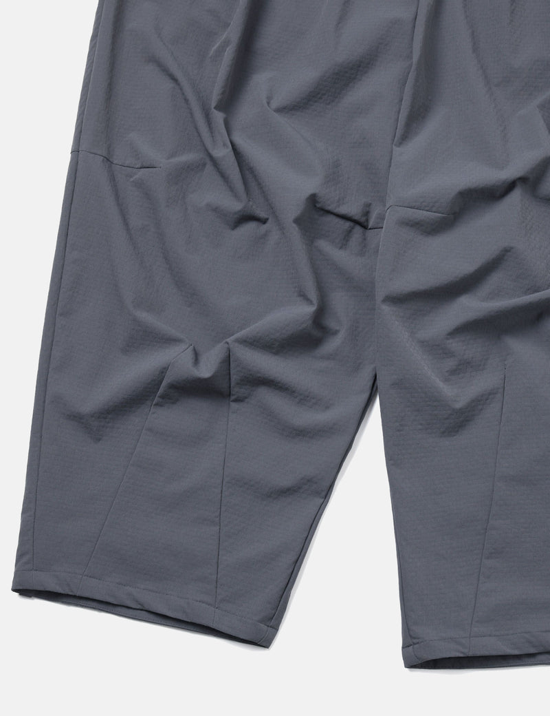 GOOPiMADE x TIGHTBOOTH “GMT-03P” Strap Baggy Pants - Grey