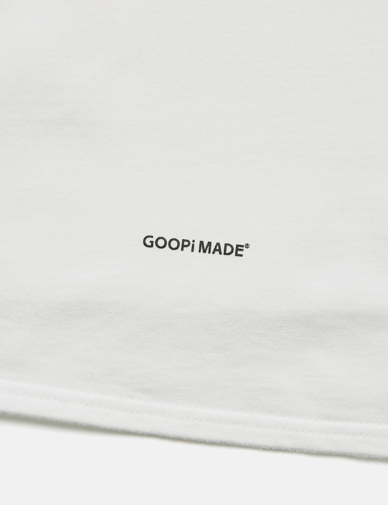 GOOPiMADE "Archetype-93" 3D Pocket T-Shirt - White