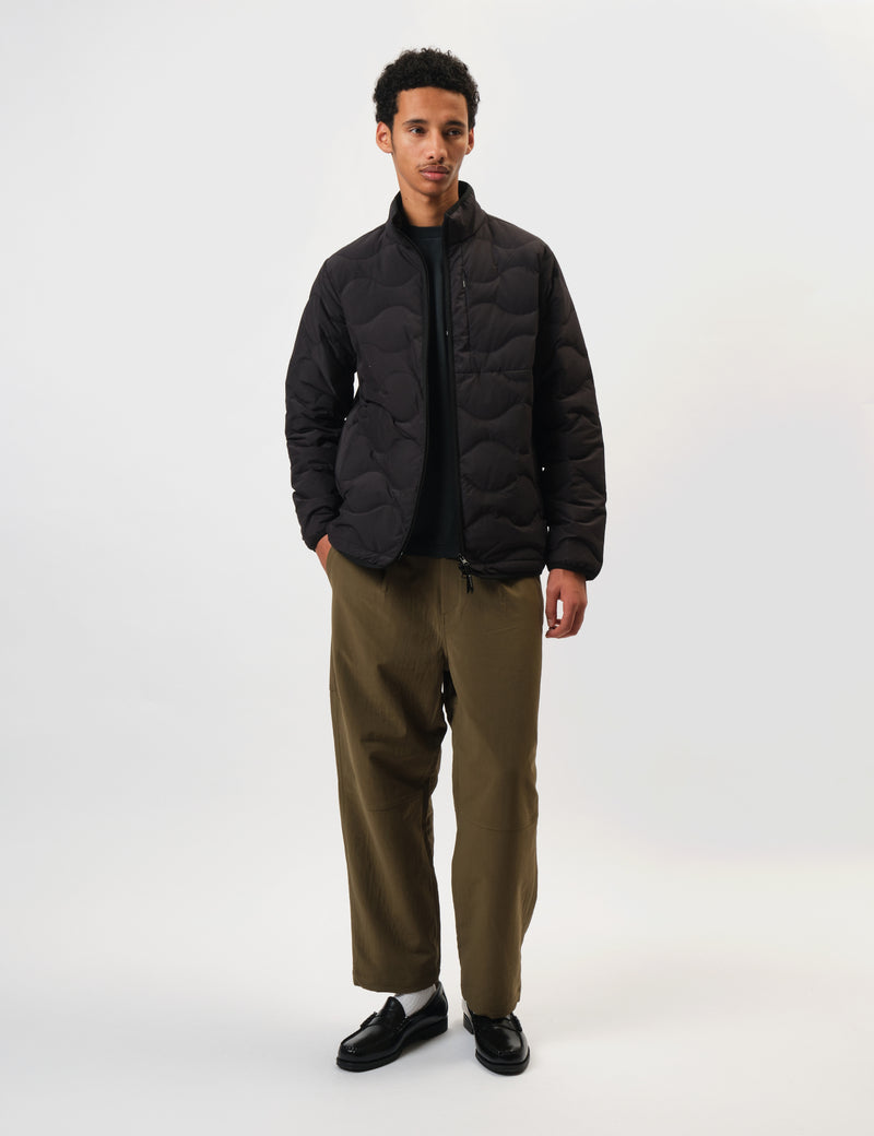 Snow Peak Seamless Quilted Down Jacket - Black