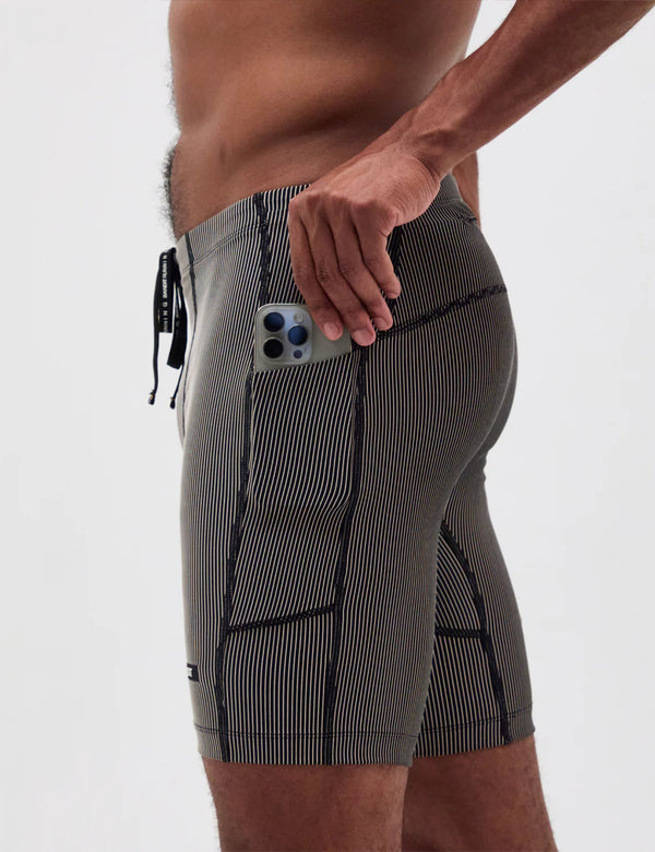 Bandit Striped Cadence 7" Pocket Half Tights - Black with Chalk
