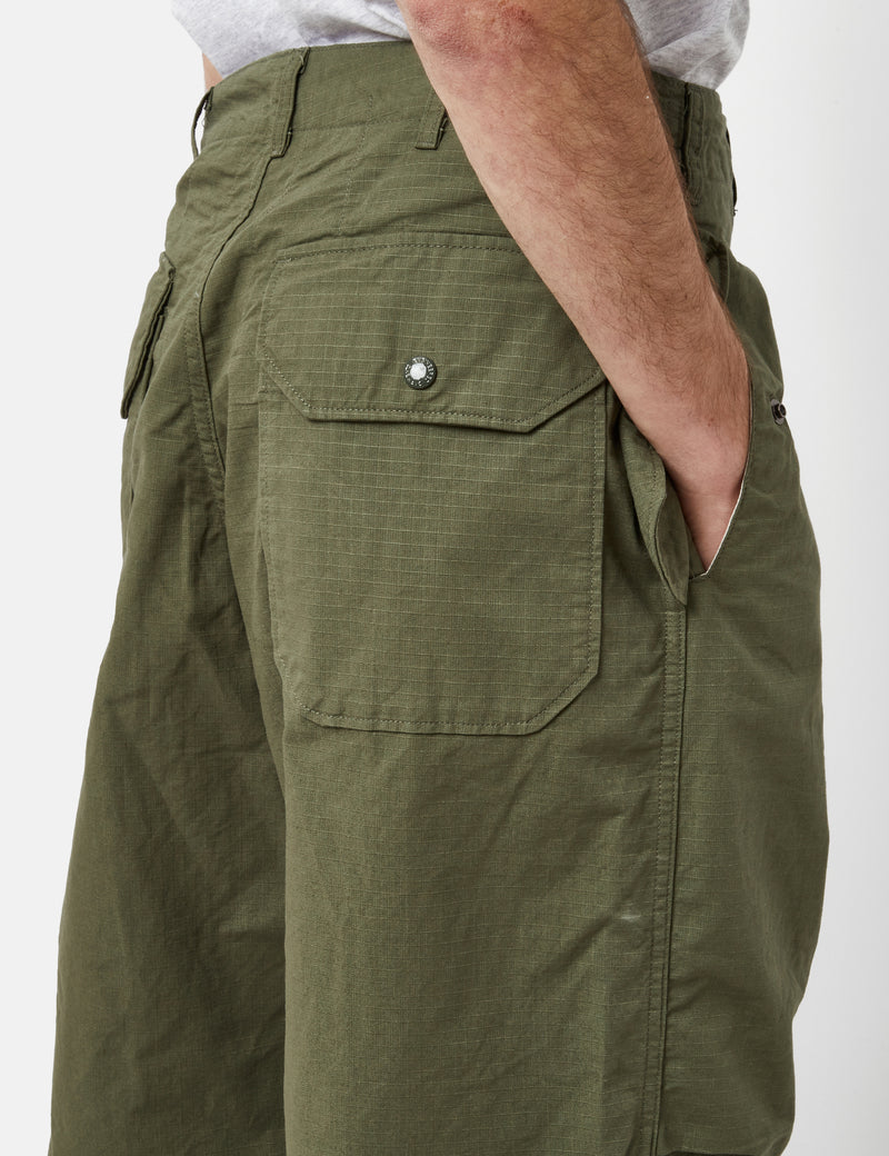 Engineered Garments Ripstop Over Pant (Relaxed) - Olive Green