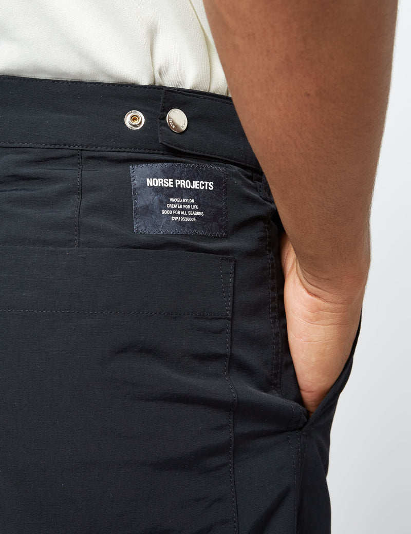 Norse Projects Sigur Waxed Nylon Fatigue Pant (Relaxed) - Dark Navy Blue