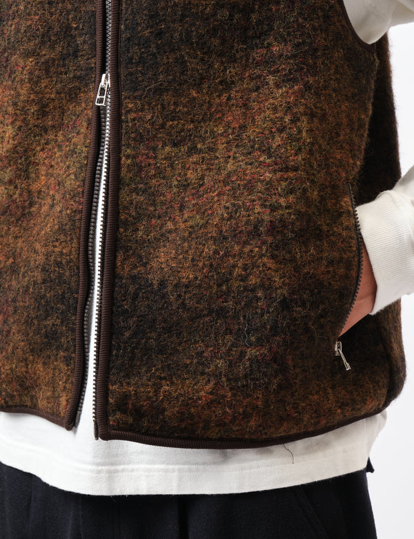 Universal Works Climbing Gilet (Alps Fleece) - Brown