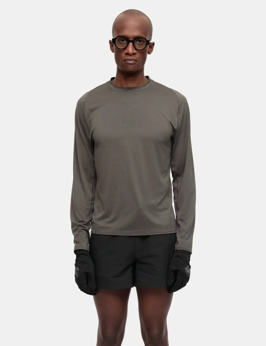 Portal Lateral Peak Long Sleeve T-Shirt - Dark Olive | Article.