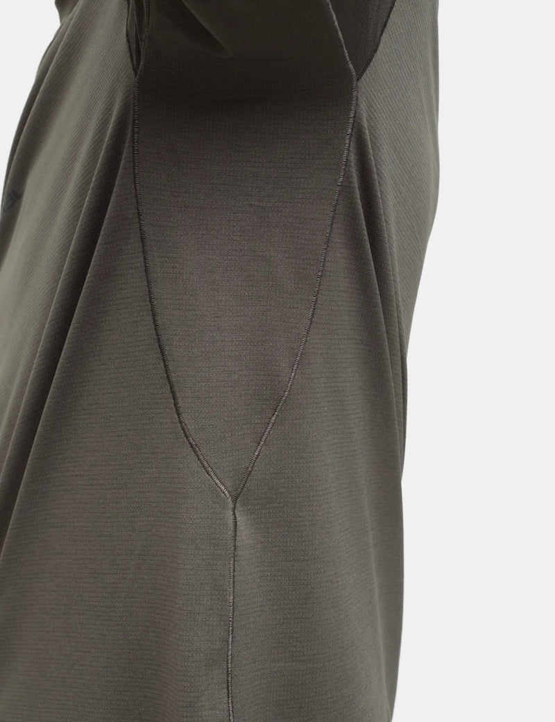 Portal Lateral Peak Long Sleeve T-Shirt - Dark Olive