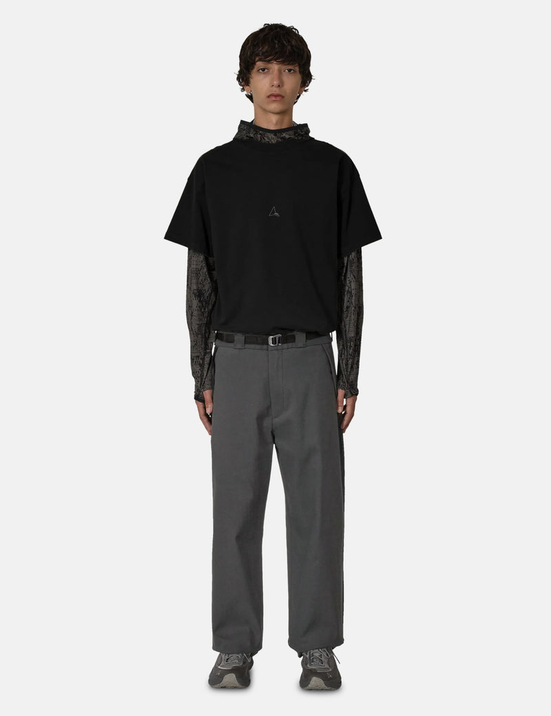 ROA Buckle Chino Pant - Anthracite Grey