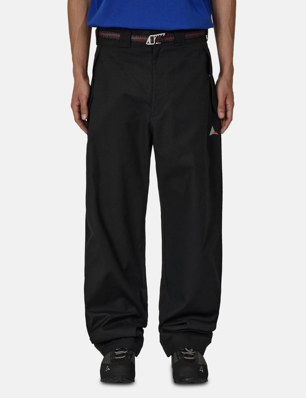 りょうた テンダーロイン　バッファローCPO ＆ベイカーパンツ ROA Centipede Buckle Chino Pant - Black | Article.