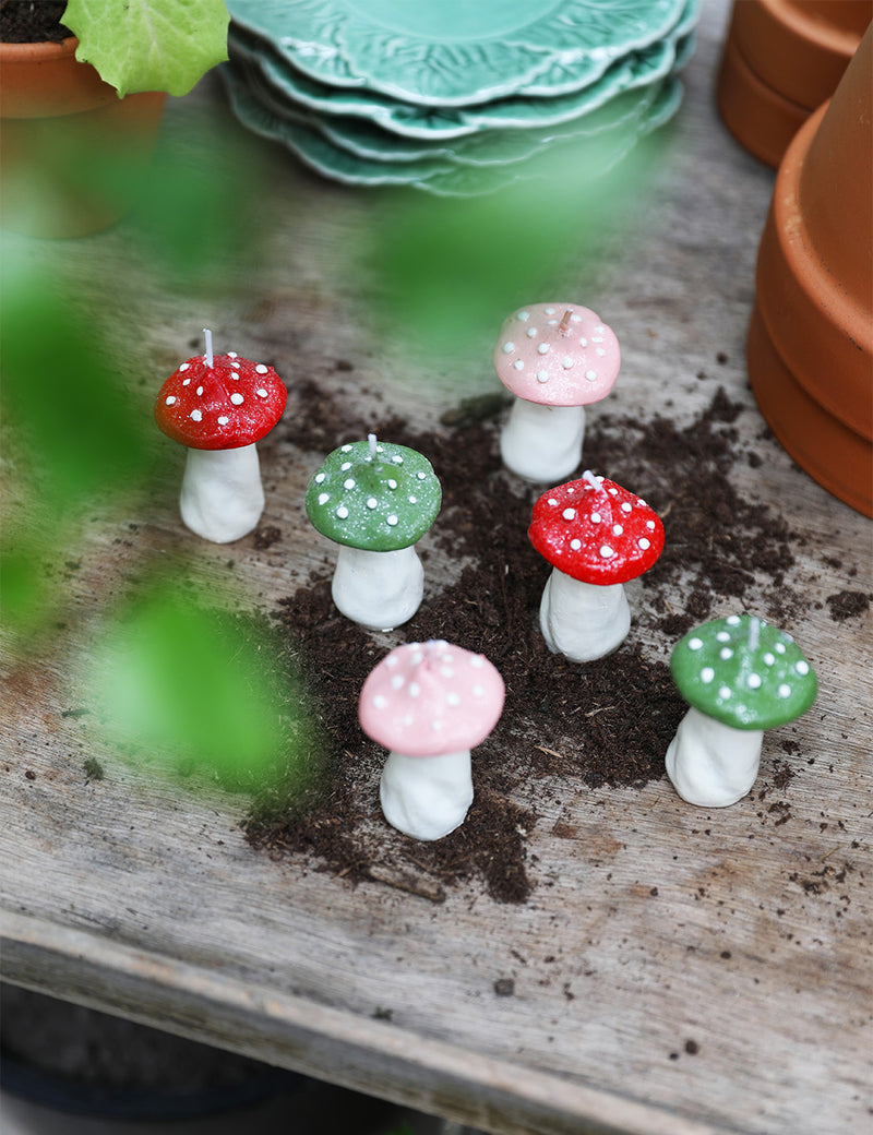 & Klevering Mushroom Candles 6 Pack - White