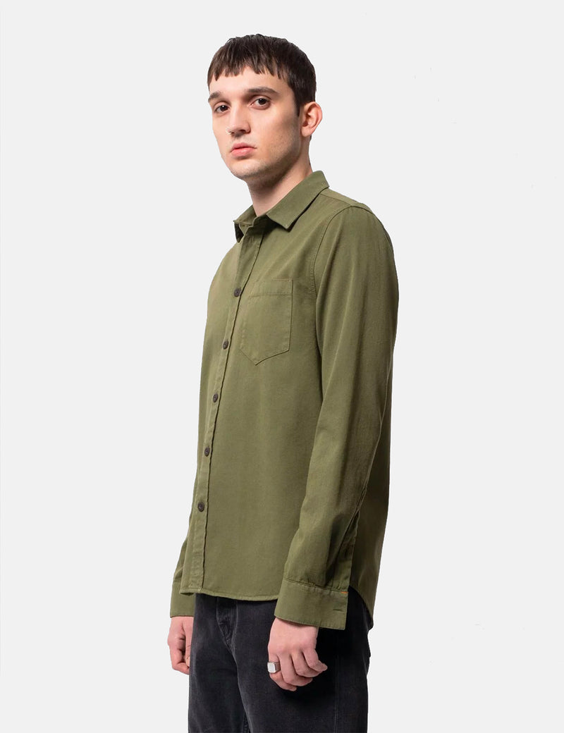 Chemise Nudie Henry Pigment Dyed - Vert