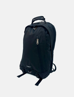 Unverzichtbare Daypack Swing Bag (ECONYL) - Schwarz
