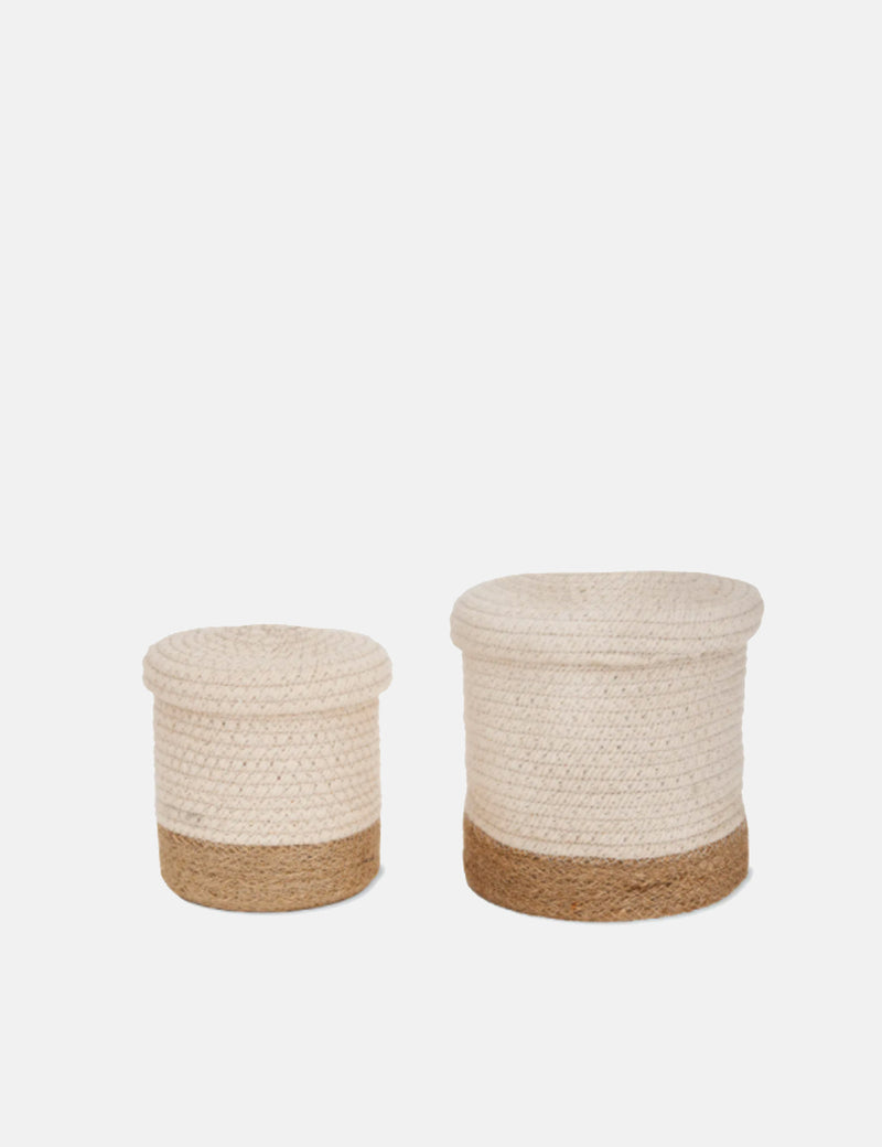 Garden Trading Beckley Storage Baskets (Set of 2) - White & Natural