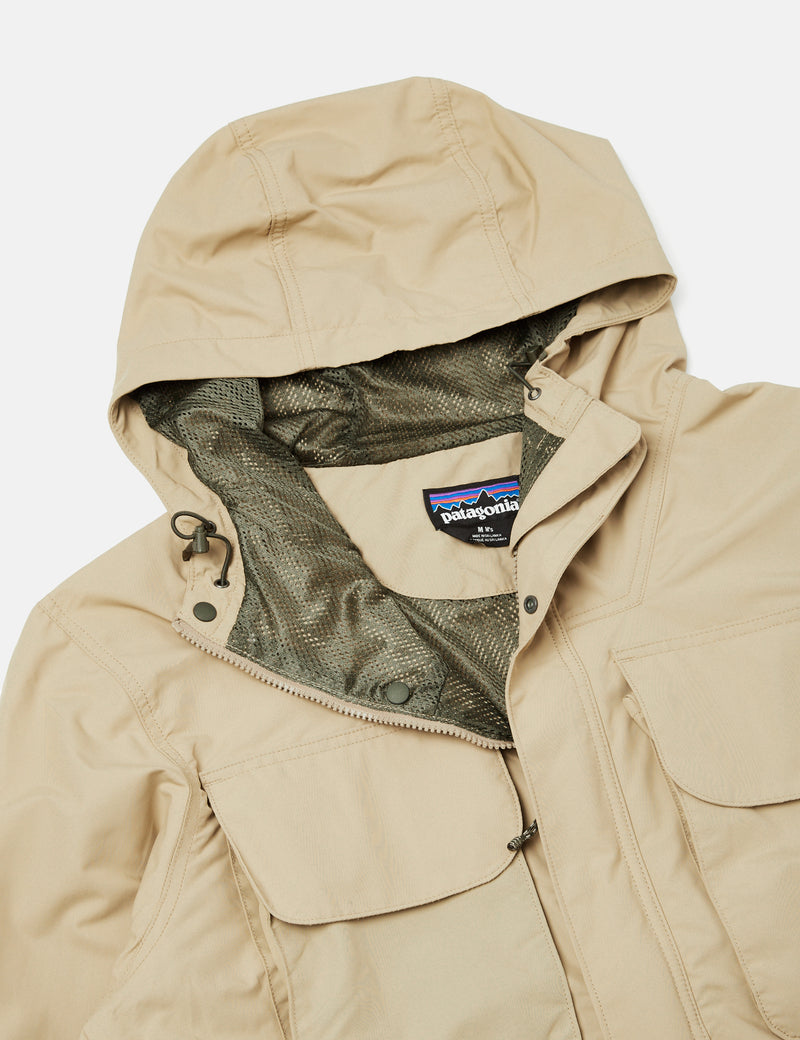 Patagonia Isthmus Utility Jacket - Classic Tan I Article.