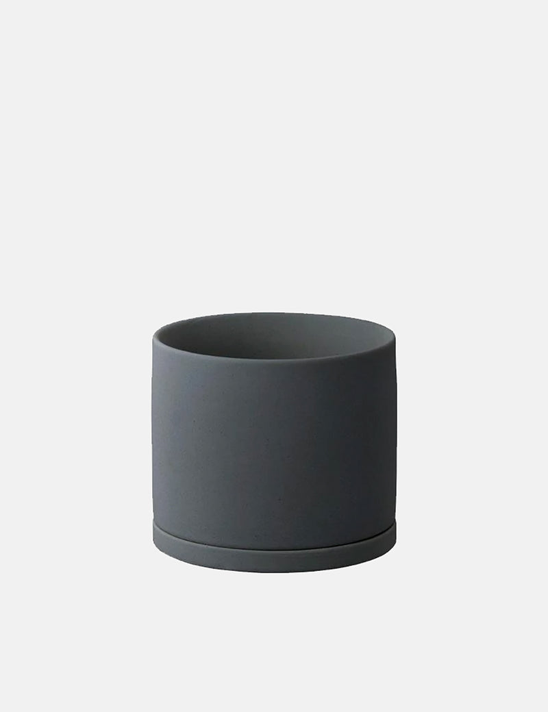 Kinto Plant Pot 191 (105mm) - Dark Grey