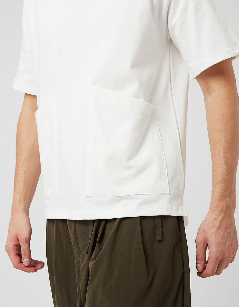 Uniform Bridge Two Pocket T-Shirt - Ivory White