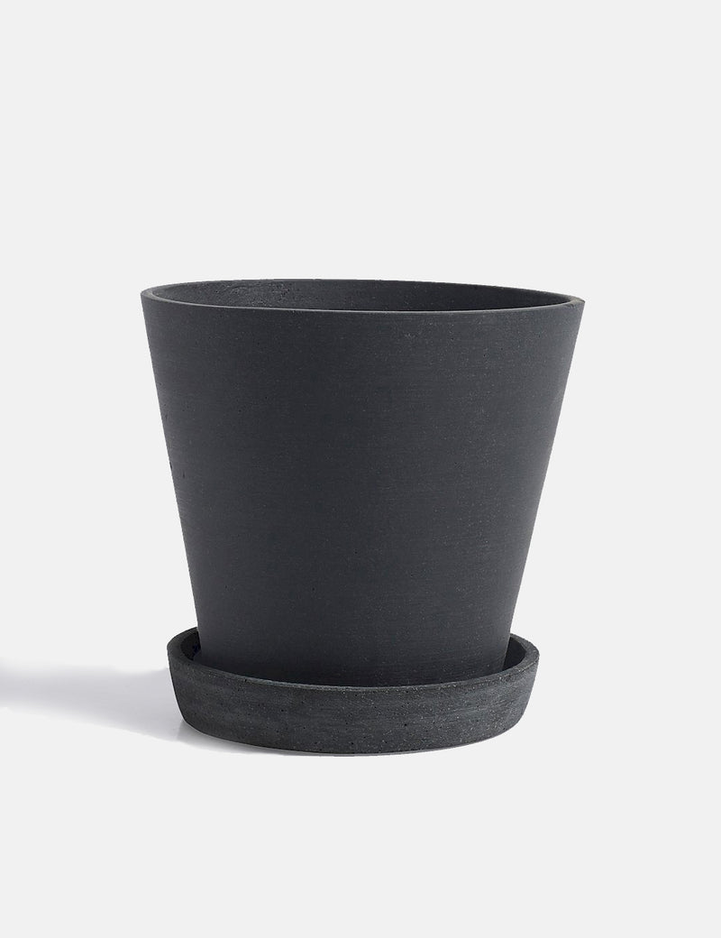 Hay Flower Pot with Saucer (Large) - Black