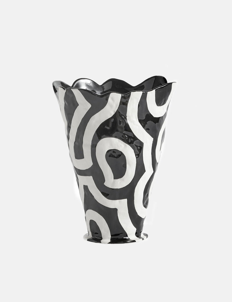Hay Jessica Hans Shadow Vase - Black/White