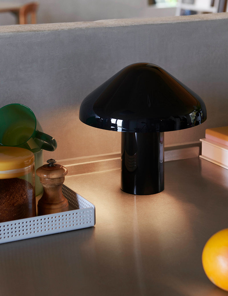 HAY Pao Tragbare Lampe - Soft Black