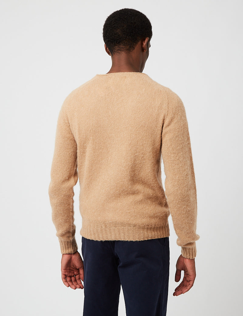 Bhode Lambswool Cardigan (Made in Scotland) - Cashew Brown