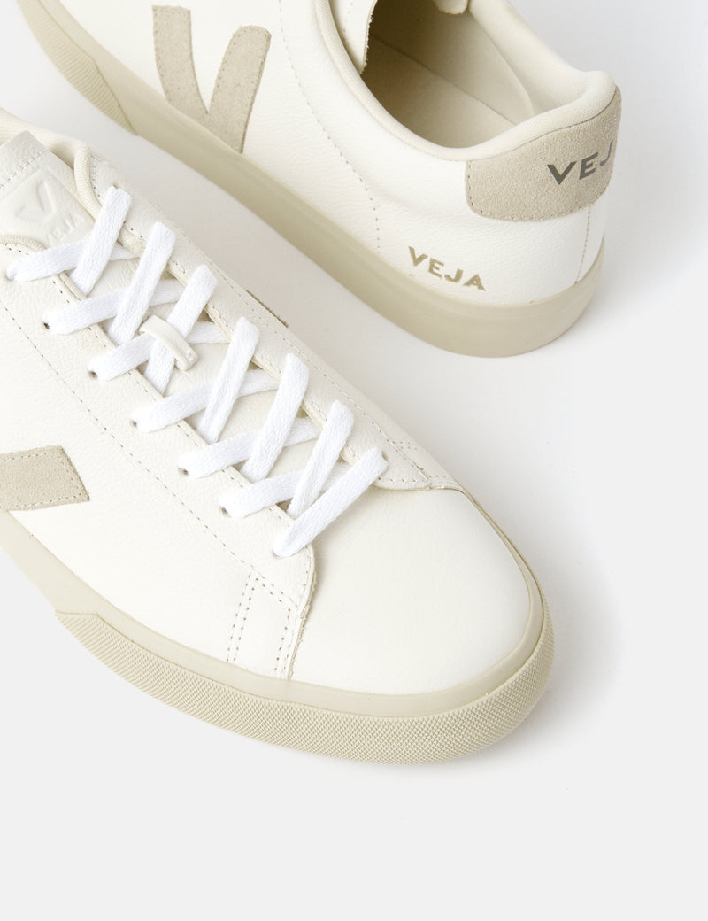 Veja Campo Chromefree Leather Trainers - Extra White/Natural Suede