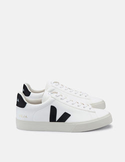 Veja Campo Trainers (Chrome Free Leather) - White/Black