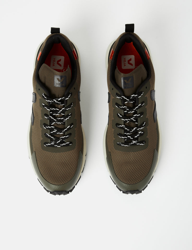 Veja Dekkan Alveomesh Trainers - Khaki/Black