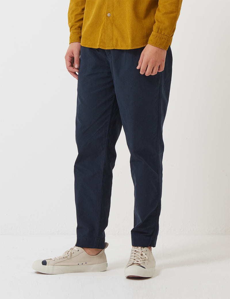 Folk The Assembly Pleated Trousers (Loose Fit Cropped) - Navy Blue Brushed