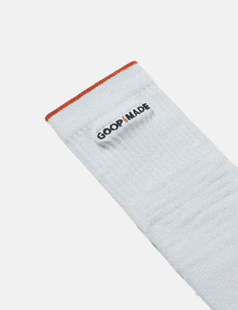 GOOPiMADE Logo Tabi Socks - W-Concrete