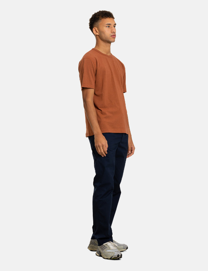 Norse Projects Johannes GMDTシャツ-バーントオーカー