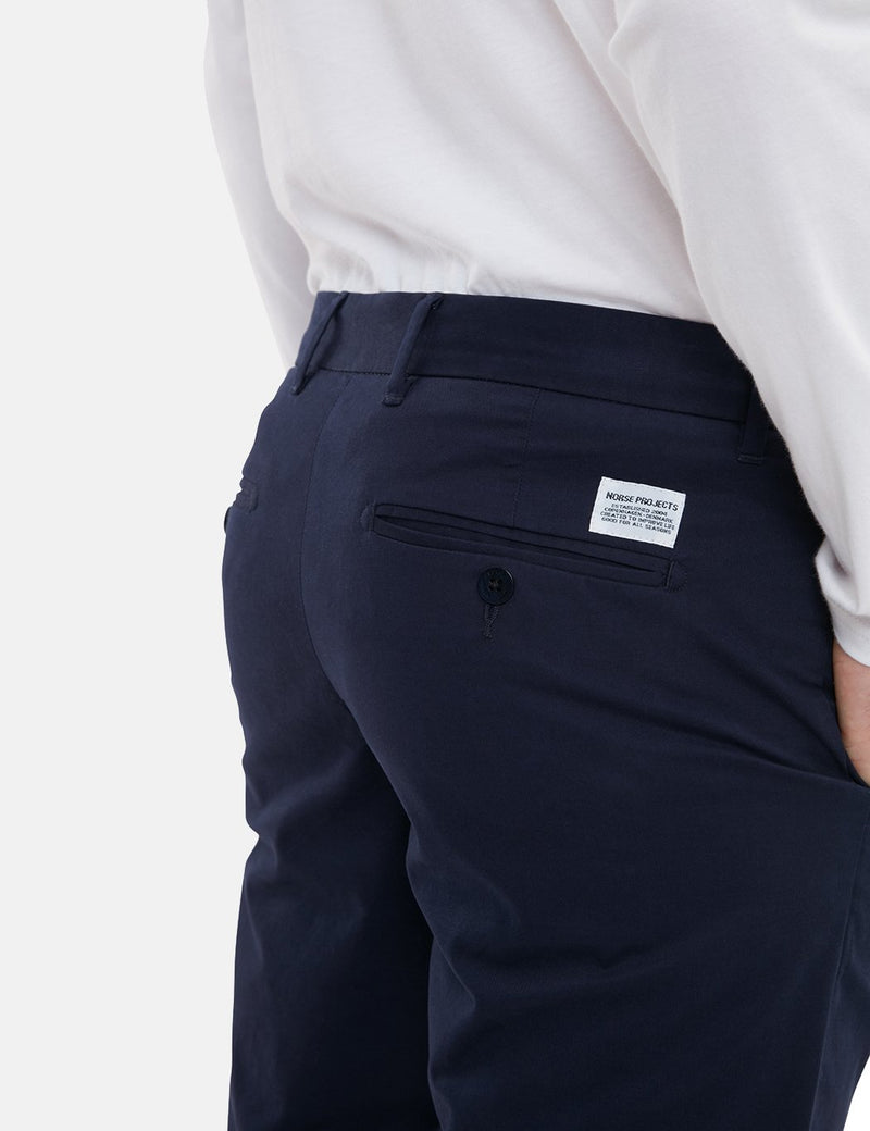 Norse Projects Arol Chino Trousers Light Twil (Slim Fit) - Dark Navy Blue