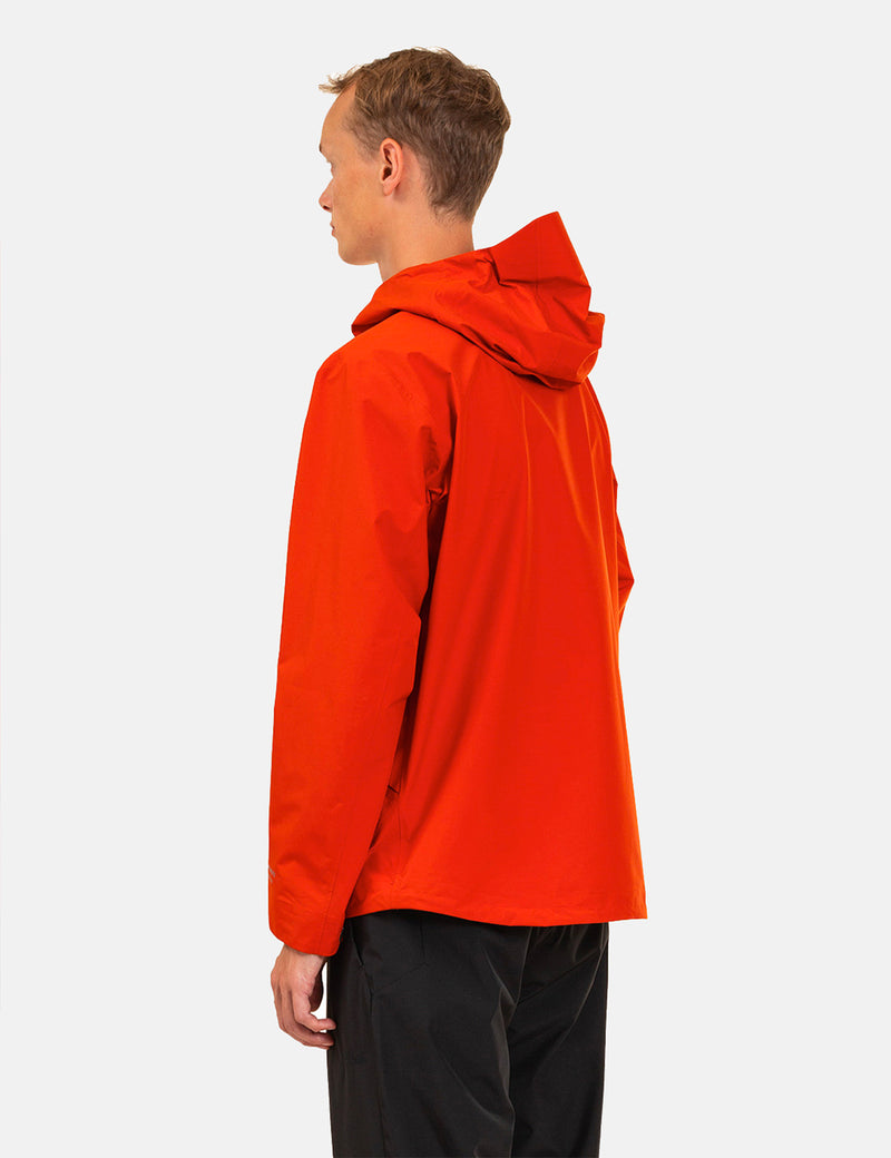 Norse Projects Fyn Shell Gore Tex3.0-インダストリアルオレンジ