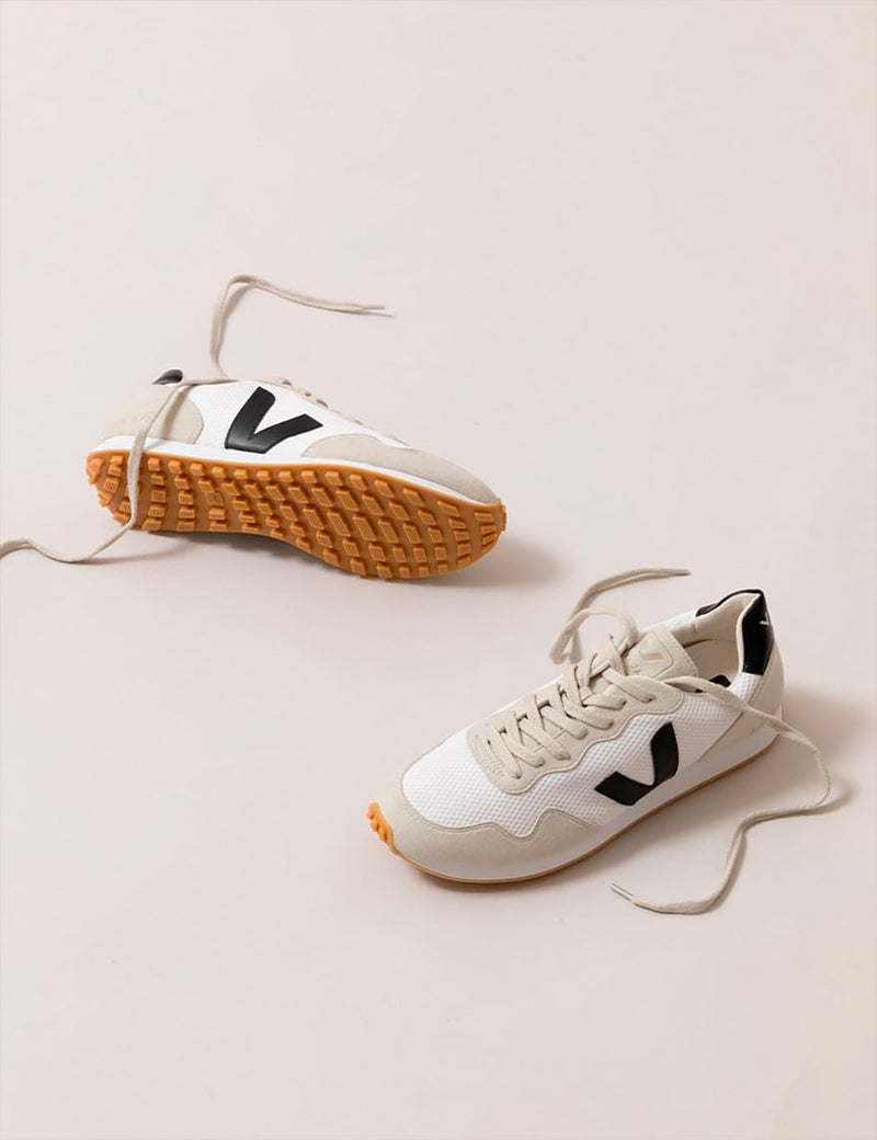 Veja SDU Alveomesh Trainers (Vegan) - White/Black/Natural
