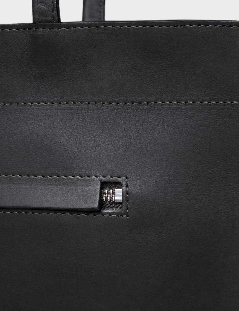 Sandqvist Stina Briefcase - Black