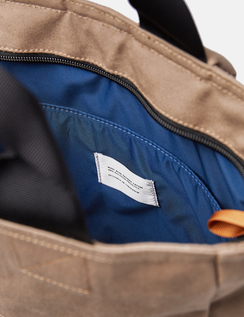 Sandqvist Tony Tote Backpack (Vegan) - Fossil/Orange