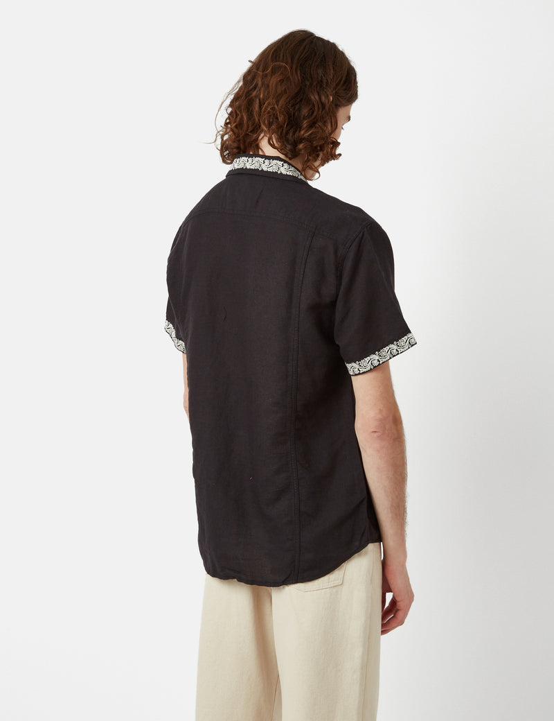 Corridor Hamsa Floral Short Sleeve Linen Shirt - Black