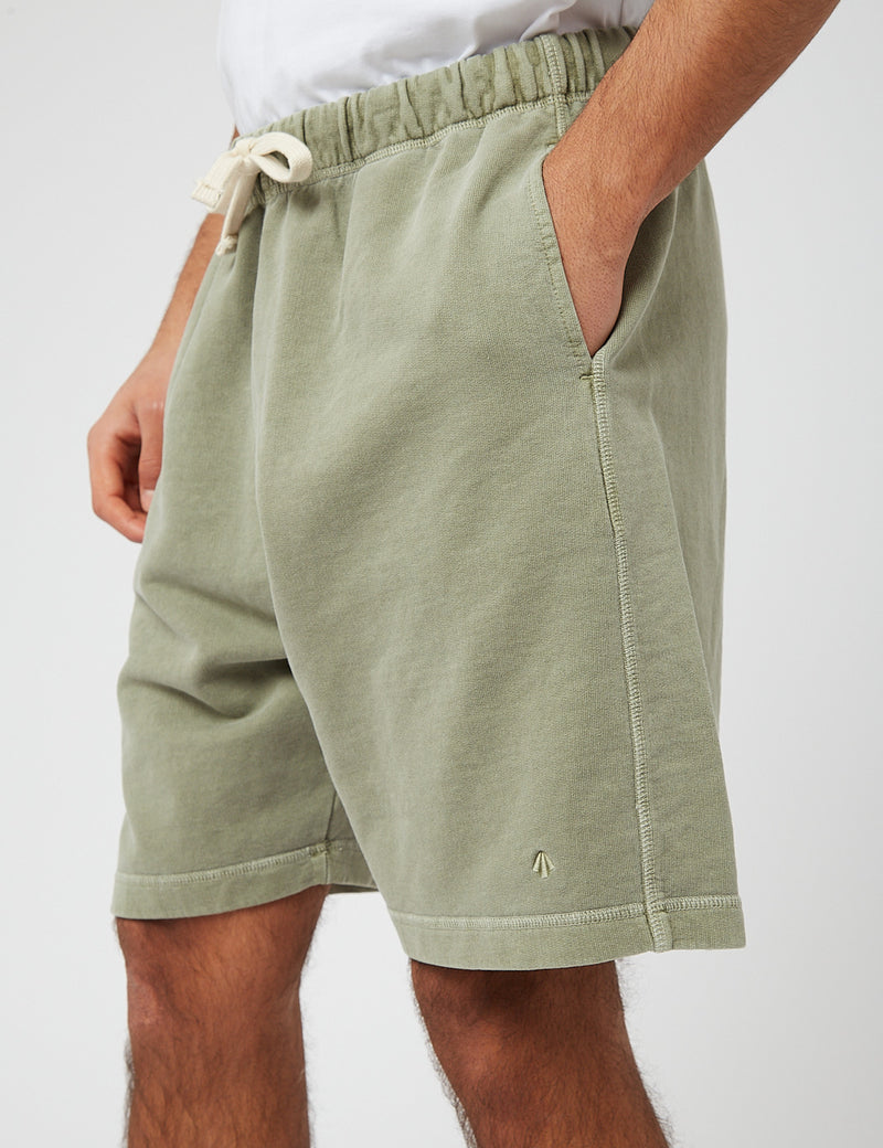 Nigel Cabourn Bestickte Arrow Shorts (Schweres Fleece) - US Army Green